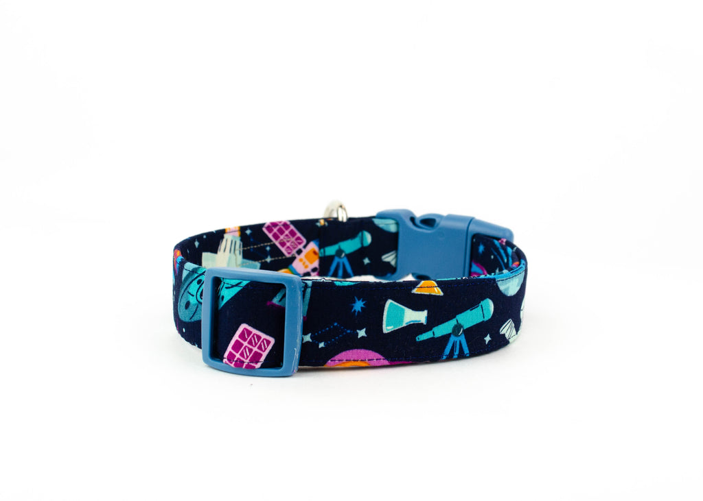 The Newton Collar