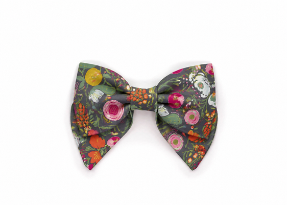 The Myrtle Lady Bow