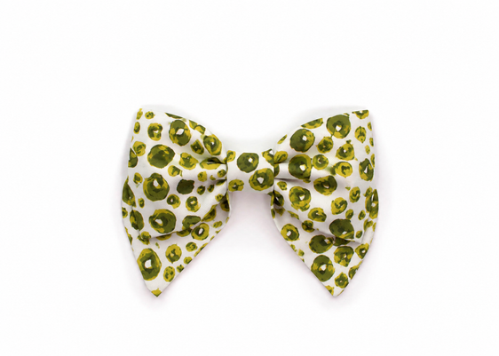The Sage Lady Bow