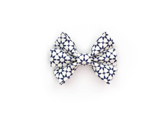 The Levi Girly Bow