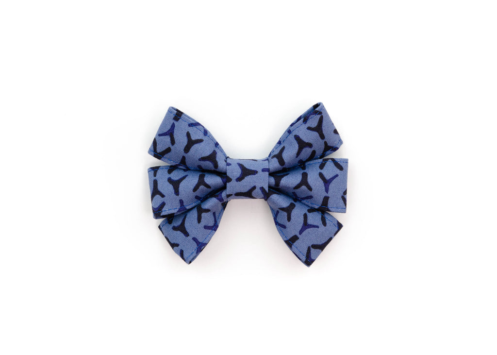 The Gus Girly Bow